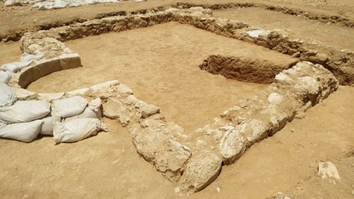 7.yüzyıldan kalma cami bulundu